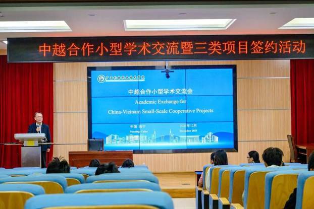 d02027c4ba47bf49cba7342d8ae32b30